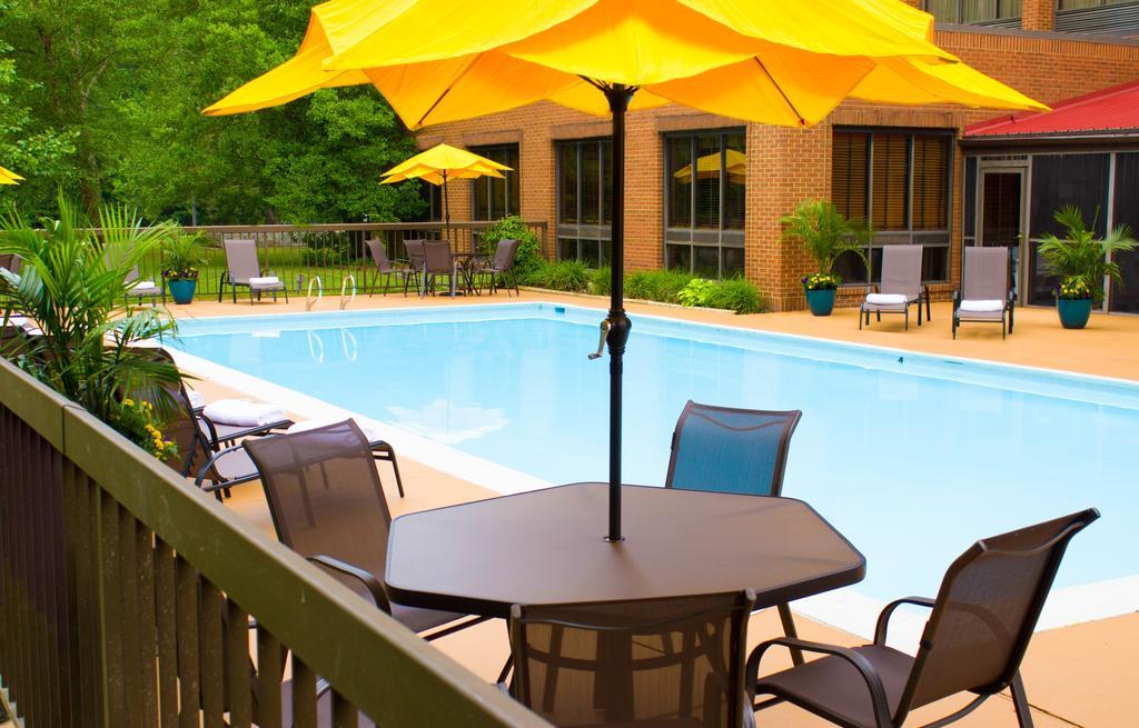 Wyndham Garden Busch Gardens Area Hotel Williamsburg