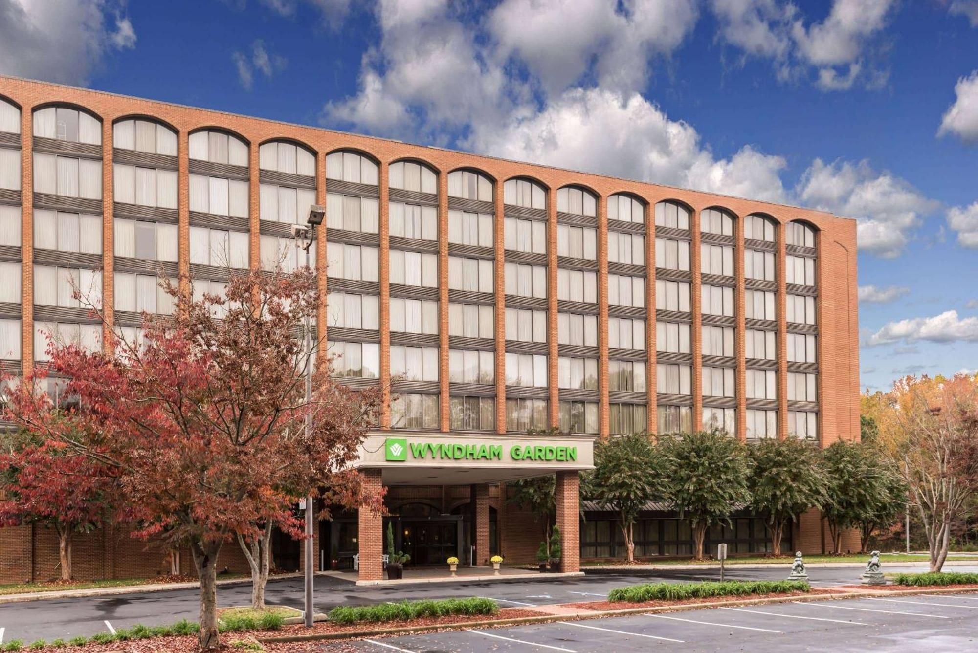 Hotel Wyndham Garden Busch Gardens Area 3*