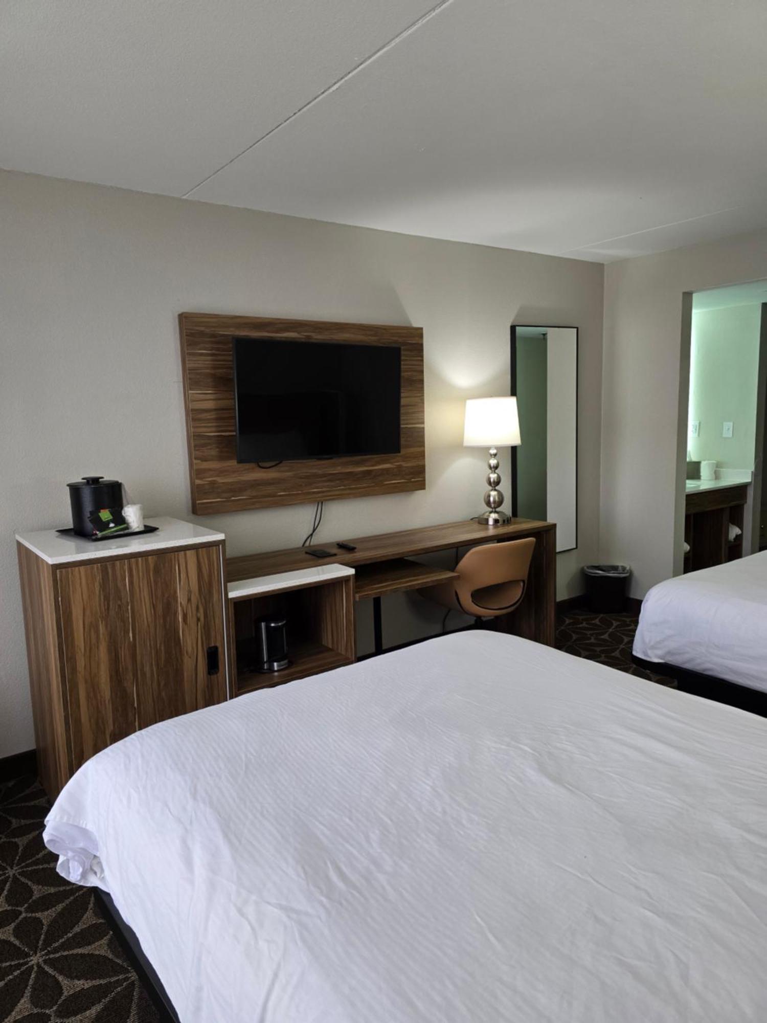Hotel Wyndham Garden Busch Gardens Area 3*