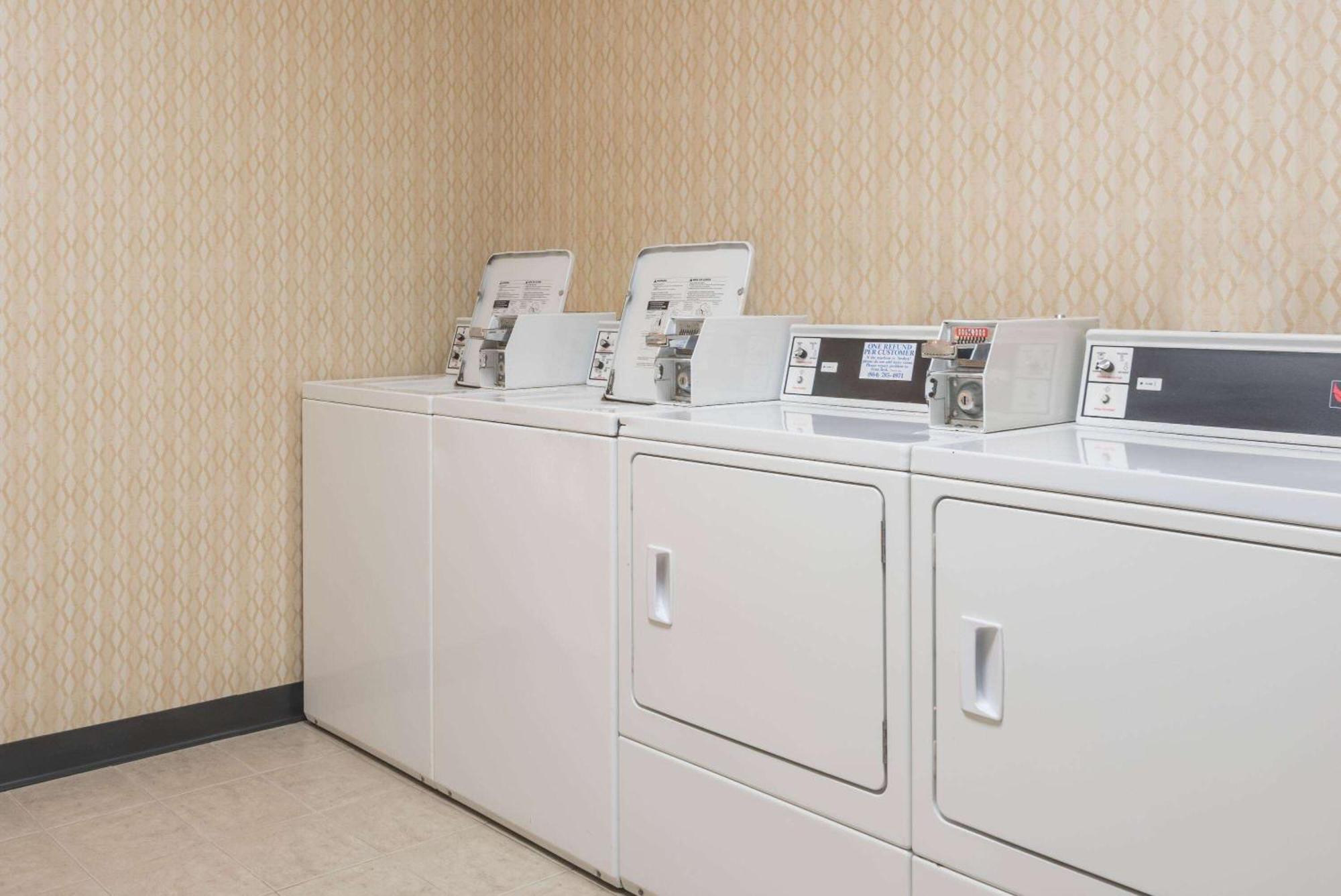 Hotel Wyndham Garden Busch Gardens Area 3*